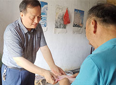 美高梅管工委走访慰问渔业公司老党员